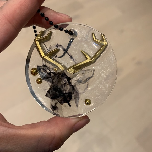 Hand Made Resin Craft - Picture 2 of 5